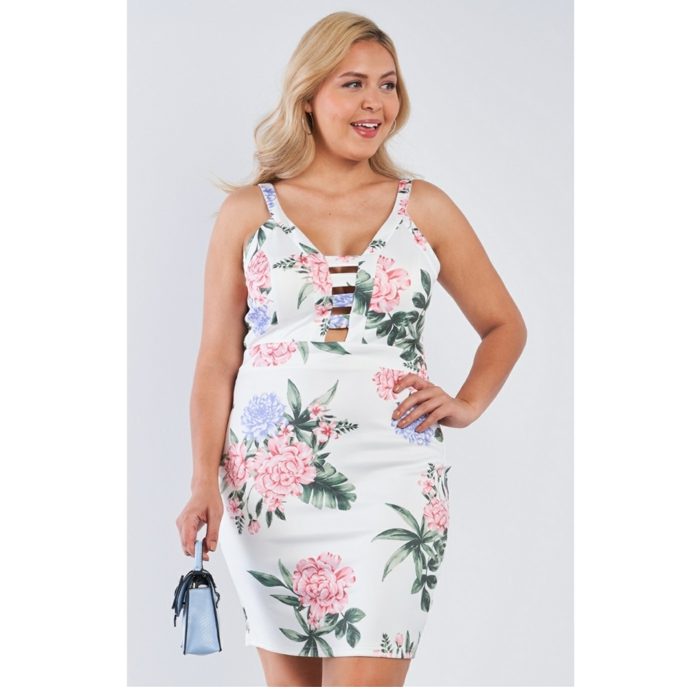 Plus Size Off-White Floral dress